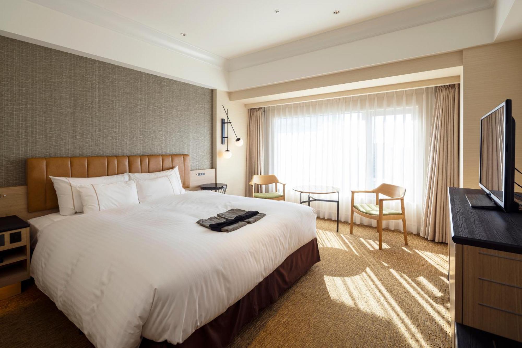 โกเบ เบย์ เชอราตัน โฮเต็,แอนด์ทาวเวอร์ Hotel ภายนอก รูปภาพ